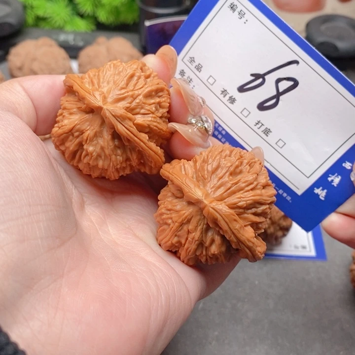 把件桃核姬*保41白狮子68号牌