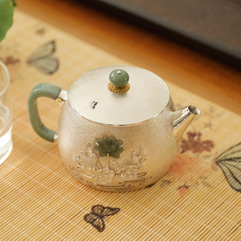 古悦悦翠系列 鱼戏莲汉瓦  纯手工錾刻荷花家用复古泡茶壶约240CC