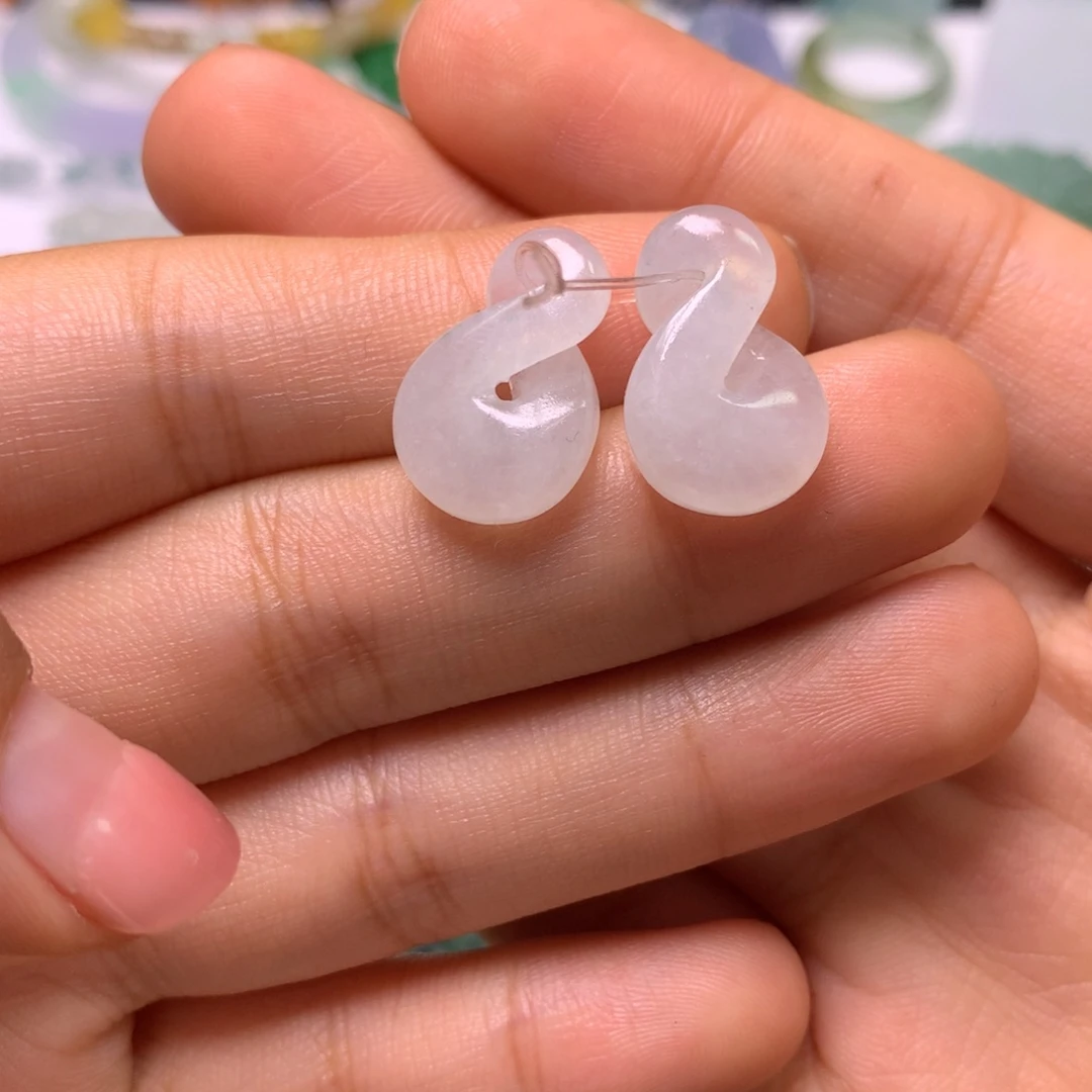 定制翡翠未镶嵌耳饰