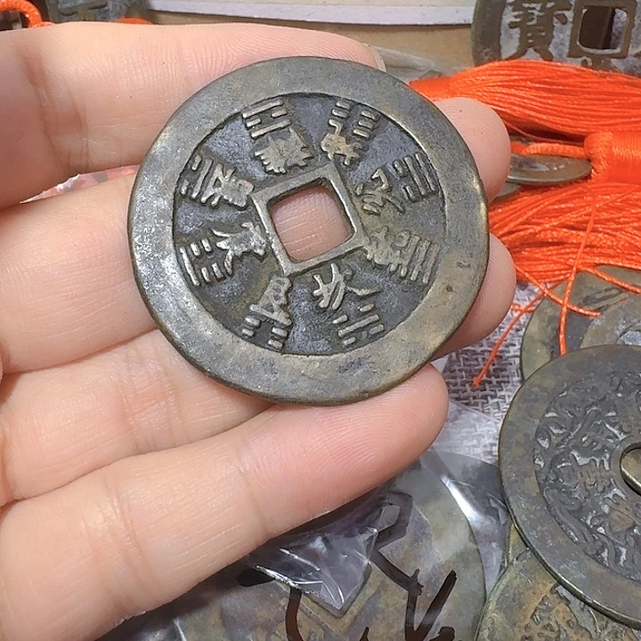 古***烁铜现代工艺品花钱
