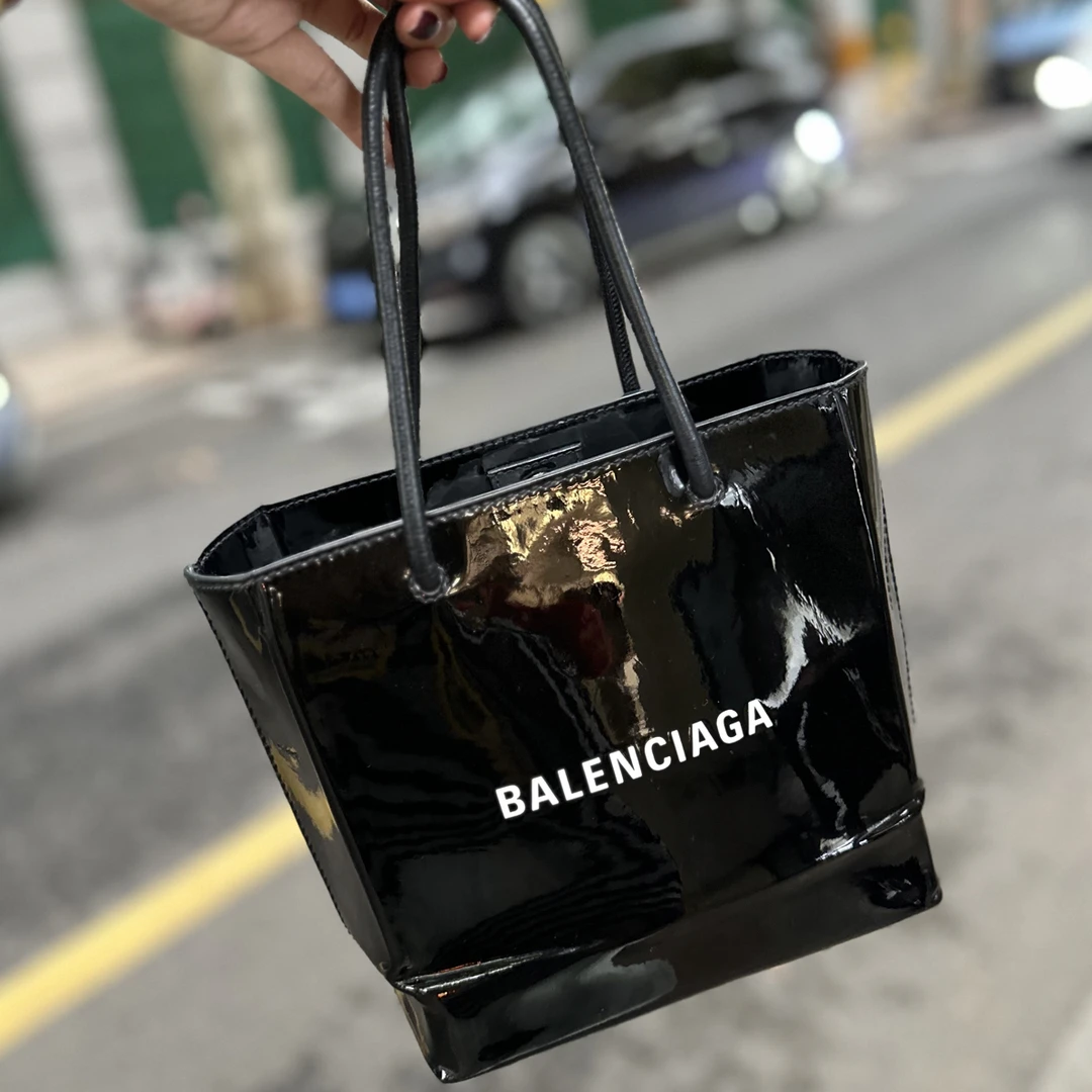 95新 Balenciaga/巴黎世家 巴黎世家 怪怪 黑色漆皮迷你托特包