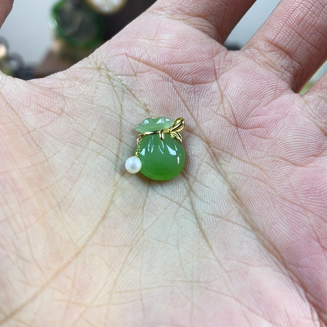 和田玉18K金镶嵌手链
