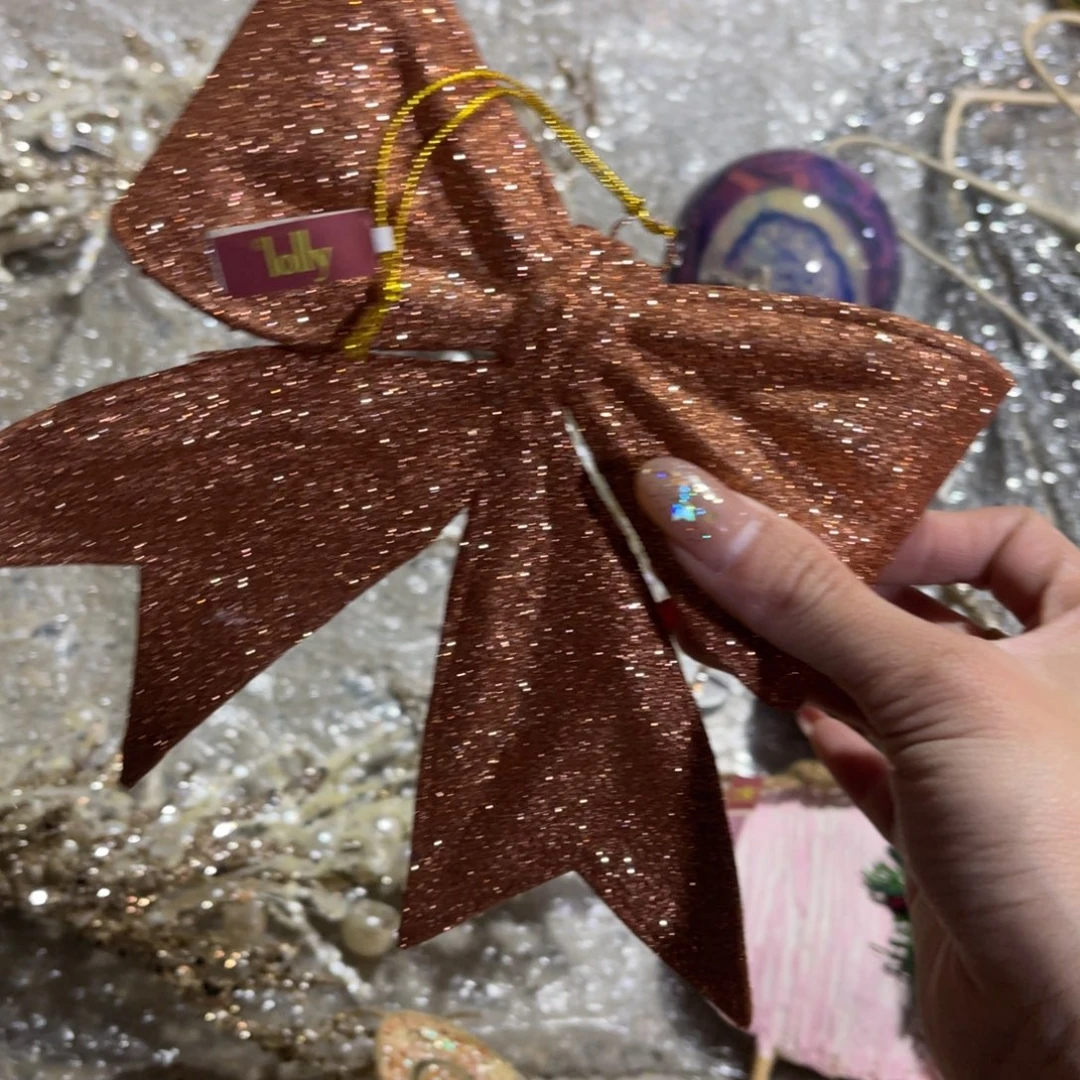 S***y有机玻璃摆件等各种