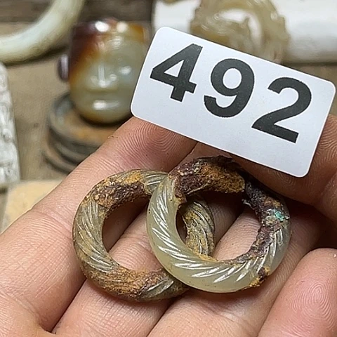 用***8和田玉（糖玉）未镶嵌颈饰