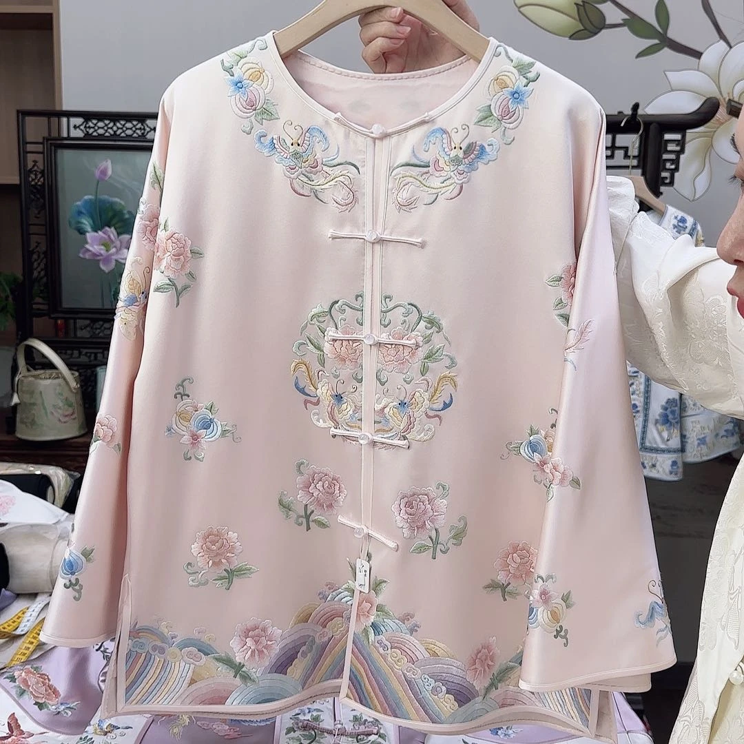 8苏绣太太服苏绣太太服