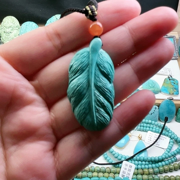 绿松石配饰未镶嵌