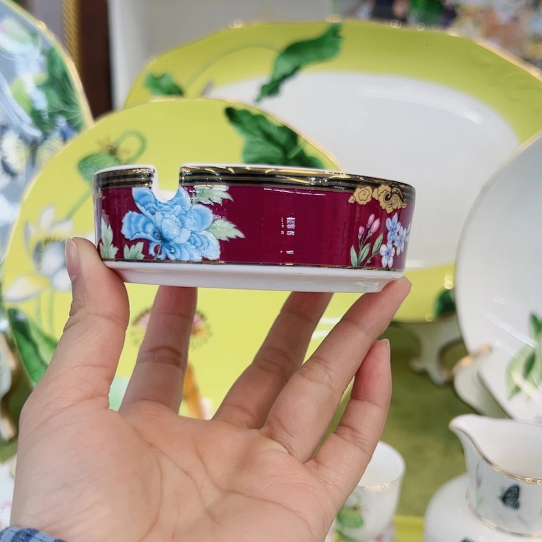 【闪购商品】骨瓷烟灰缸