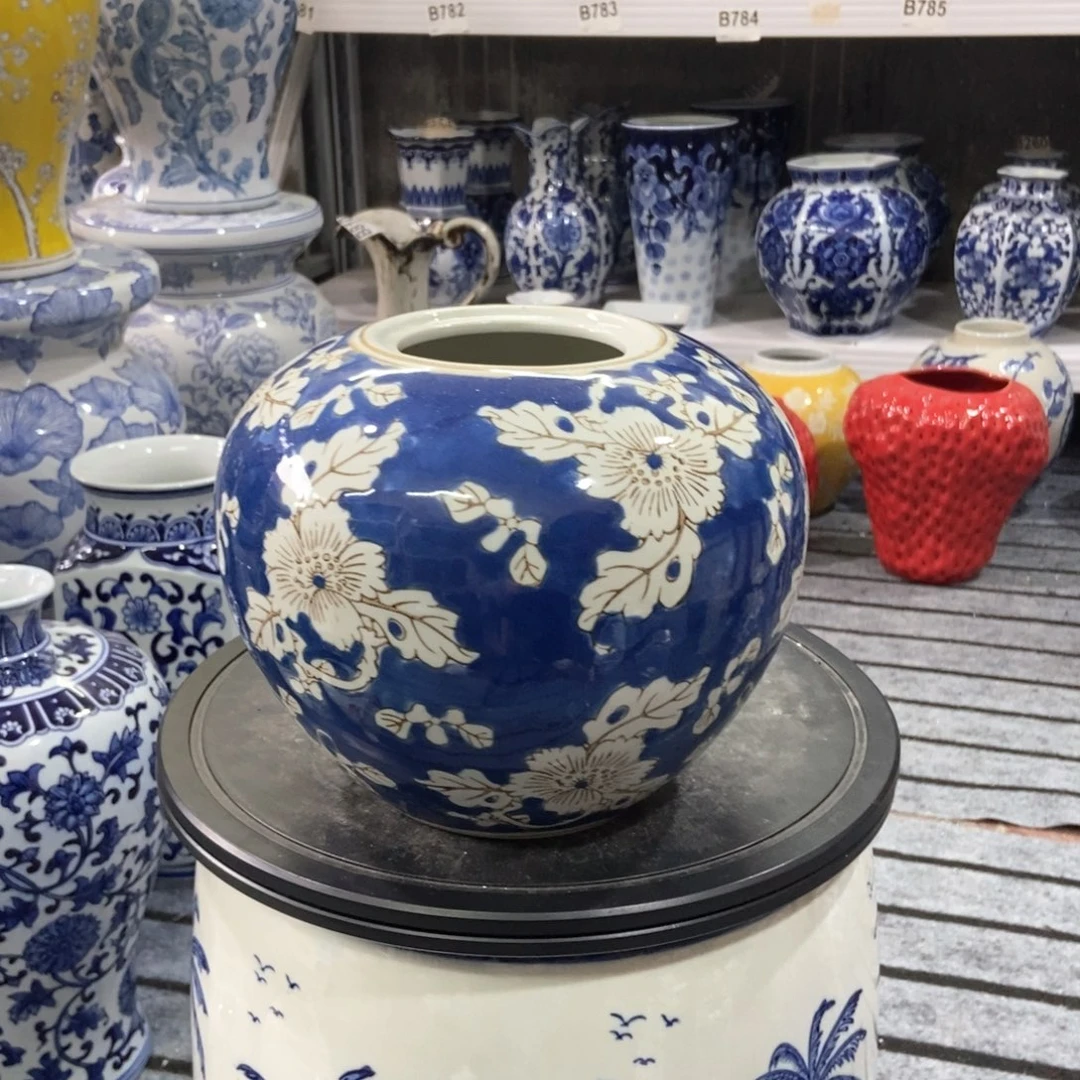 摆件花瓶手绘釉下彩轻微微瑕