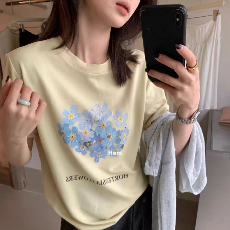 羊范独特别致减龄小雏菊印花上衣女夏季薄款圆领休闲百搭显瘦短袖