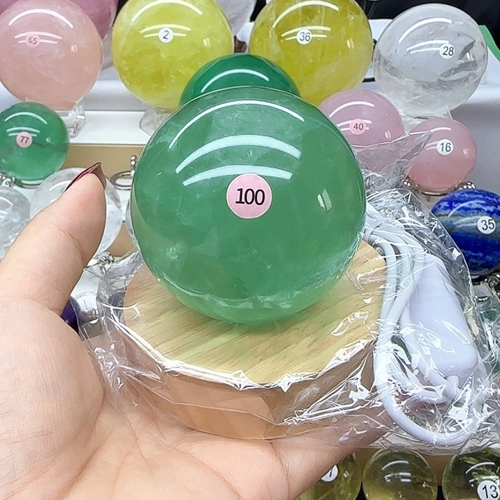 熠***妖珠宝半成品未镶嵌水晶