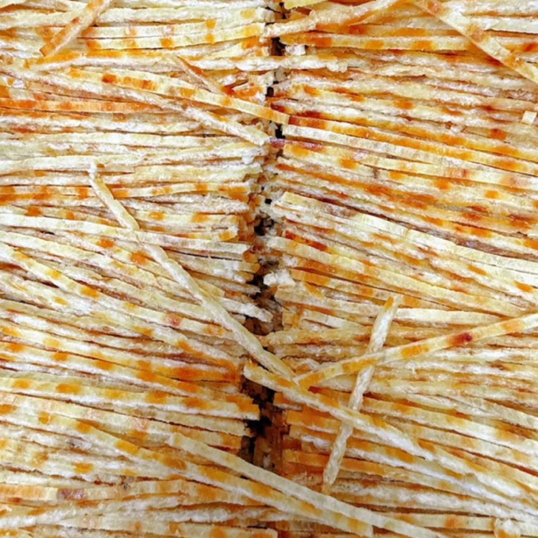 明太鱼丝海味小零食鱿鱼条香辣鱼皮烤鱼干营养美味休闲海鲜特产