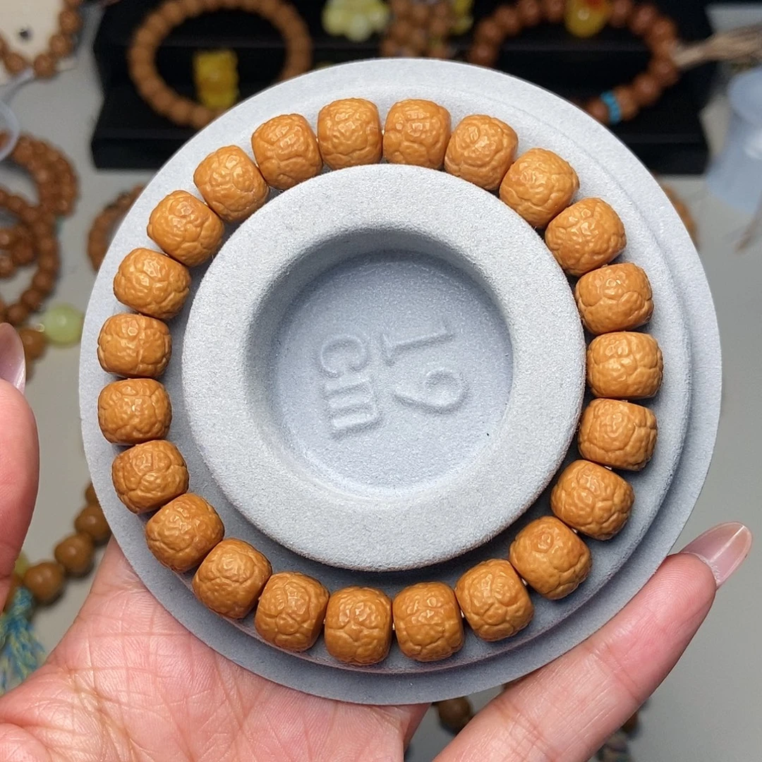 手串猴头核桃猴头饕餮尺寸11左右