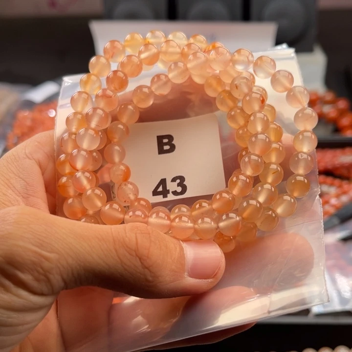 南红玛瑙未镶嵌多样性发货默认微瑕7mm