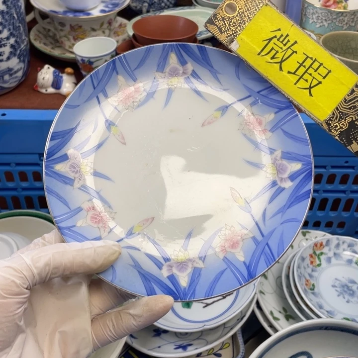 他家瓷器真美…开播了