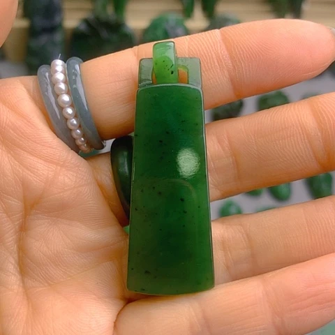 未镶嵌和田玉挂件大秤砣