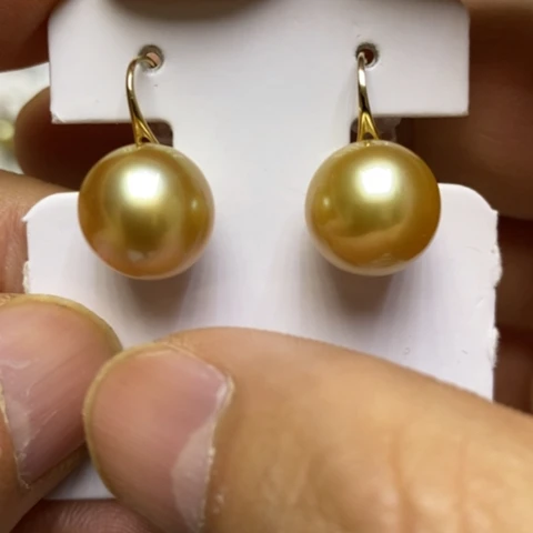 18K金镶嵌耳饰海水珍珠