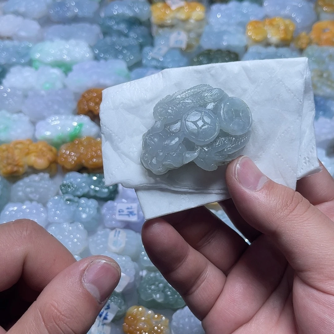 定制翡翠未镶嵌天然翡翠