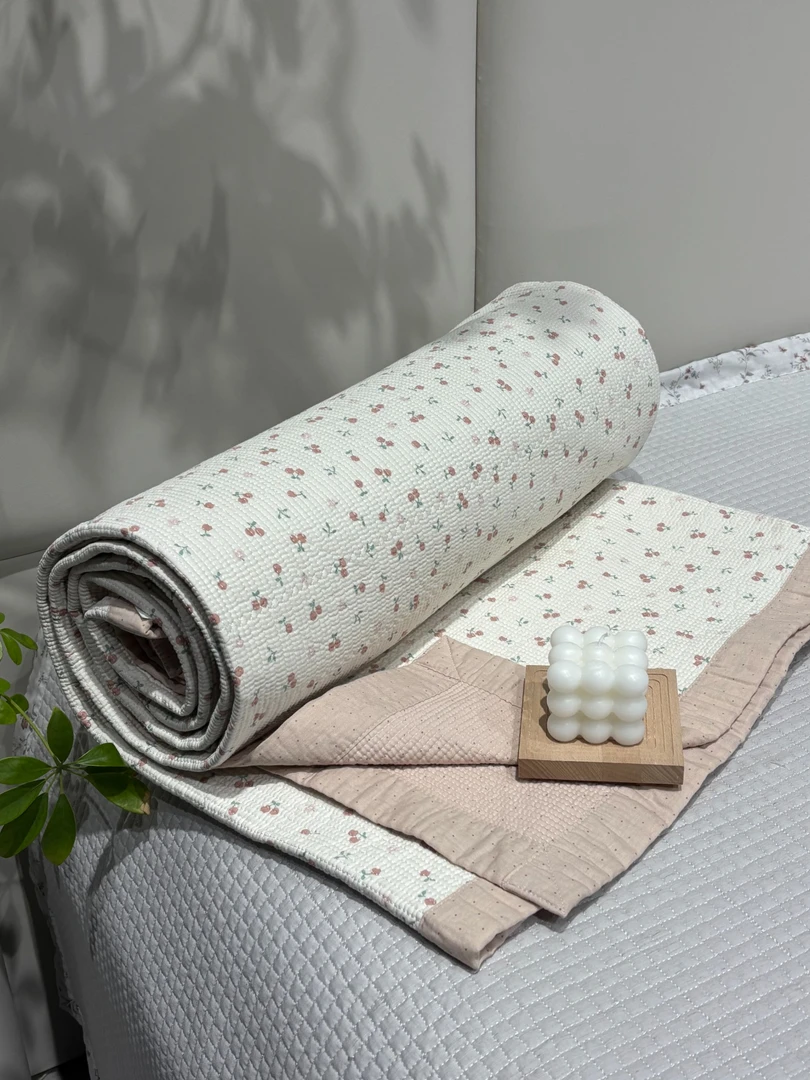 【三姐推荐】双面斜纹单床盖填充防滑加厚