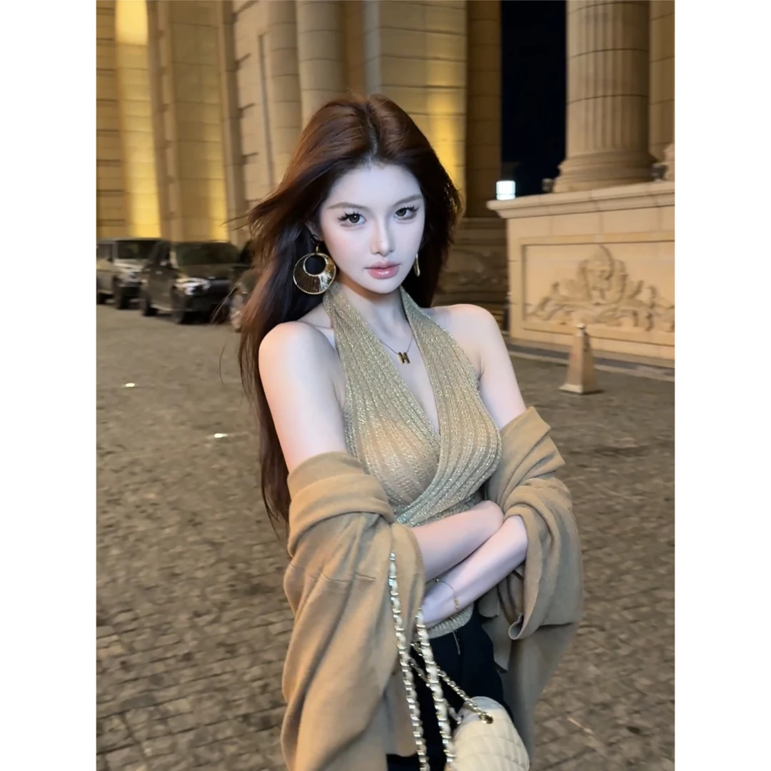 Crainfull【丝路】高级轻奢针织开衫+坑条挂脖背心套装