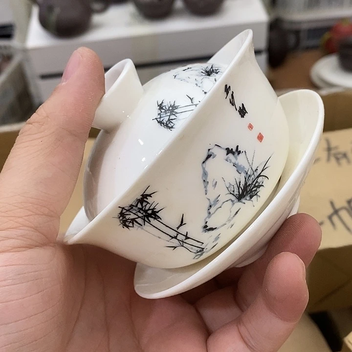 陶瓷艺术品及陶瓷制品
