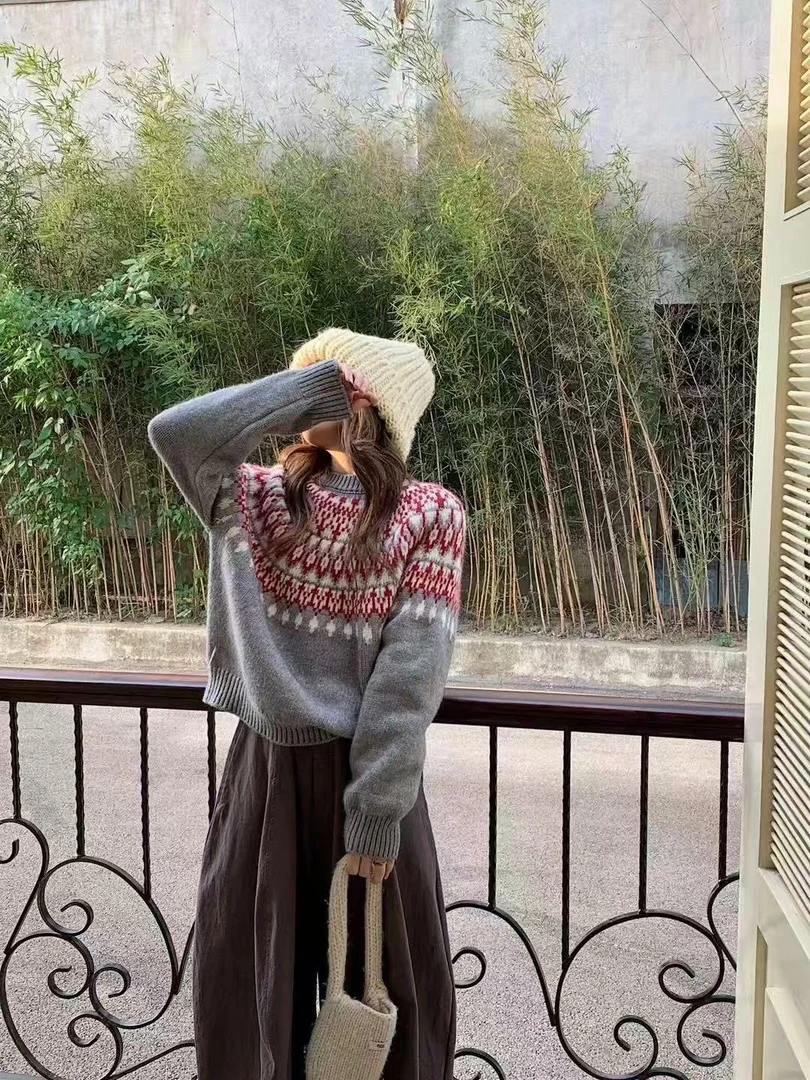 1319【三炫女装】轻奢女装圆领费尔岛系列加厚毛衣