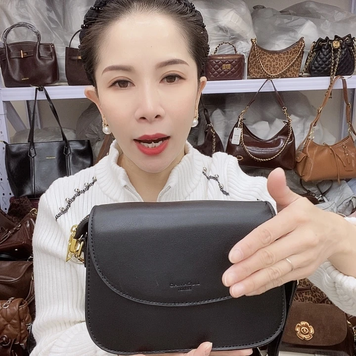 蚕丝小牛剖层皮革PU