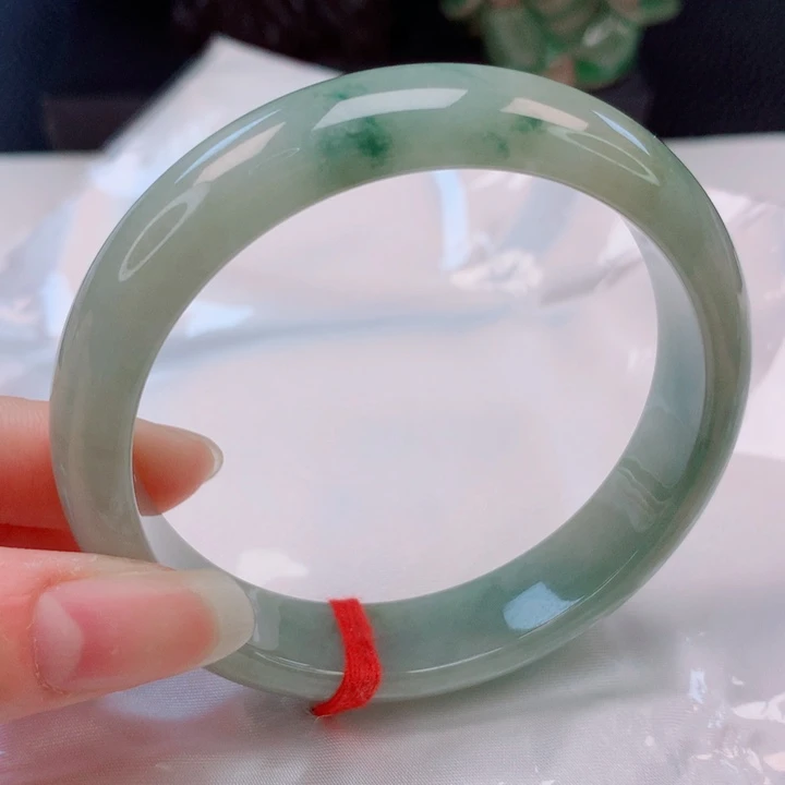 未镶嵌手镯翡翠57圈
