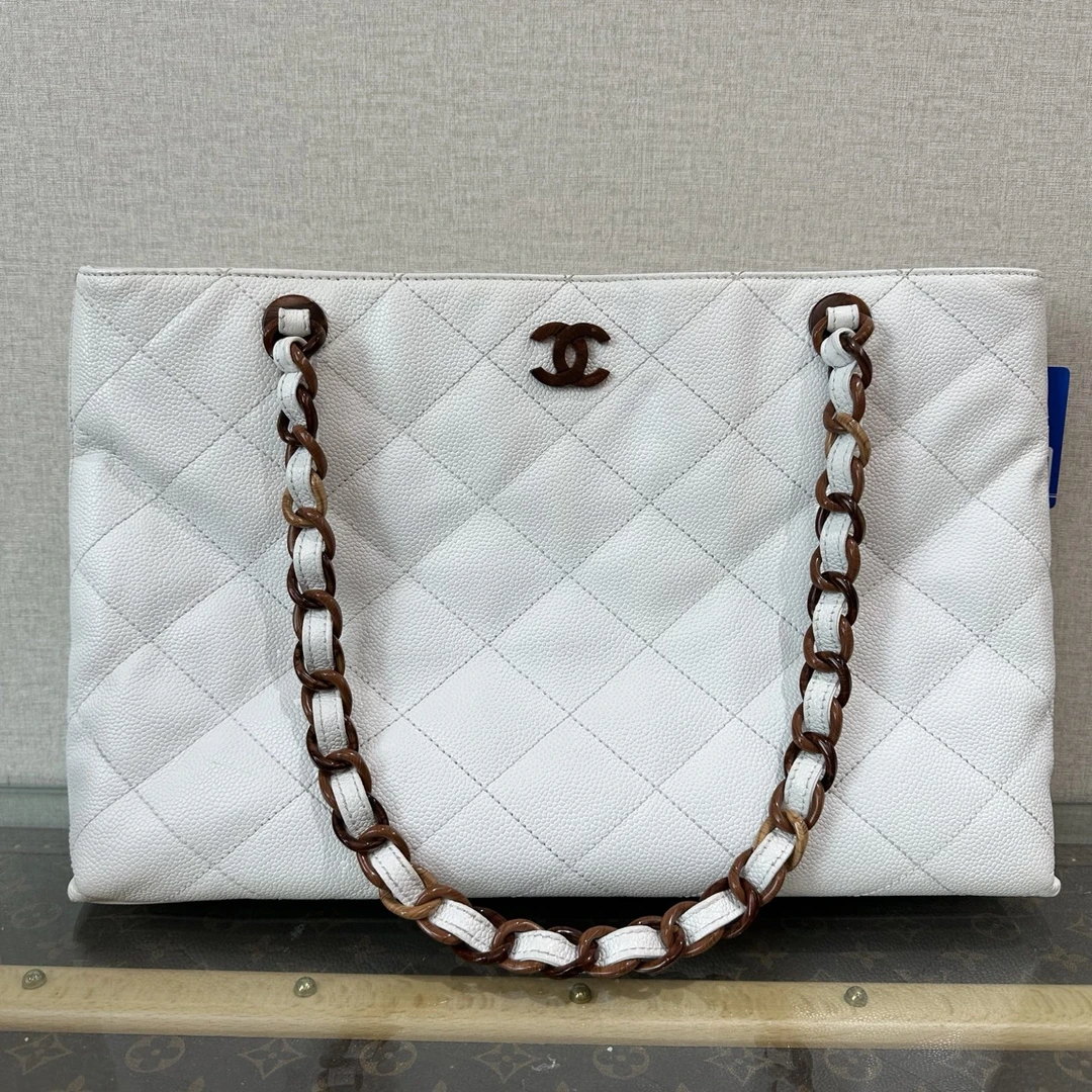 95新 Chanel/香奈儿 白色荔枝牛木纹单肩托特包 19303