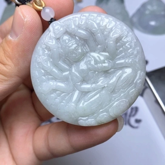 翡翠未镶嵌颈饰翡翠