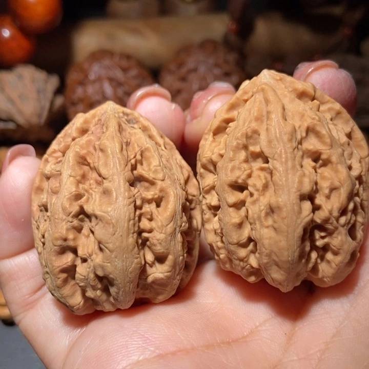 把件文玩核桃东北楸子小雪121