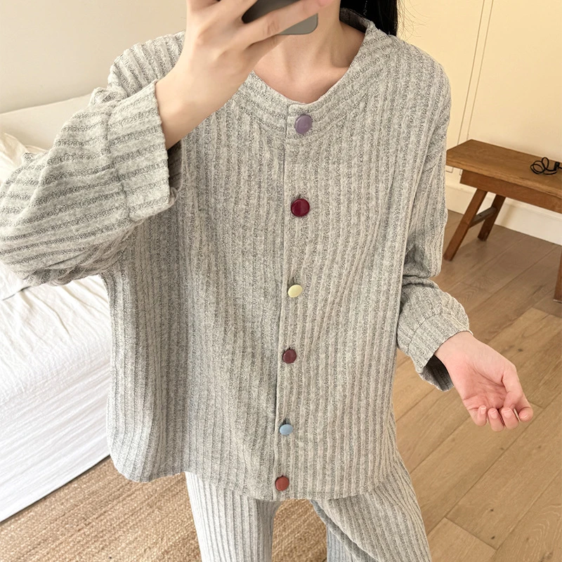 绵羊绒睡衣女秋冬季新款保暖彩扣开衫长袖甜美简约休闲家居服套装