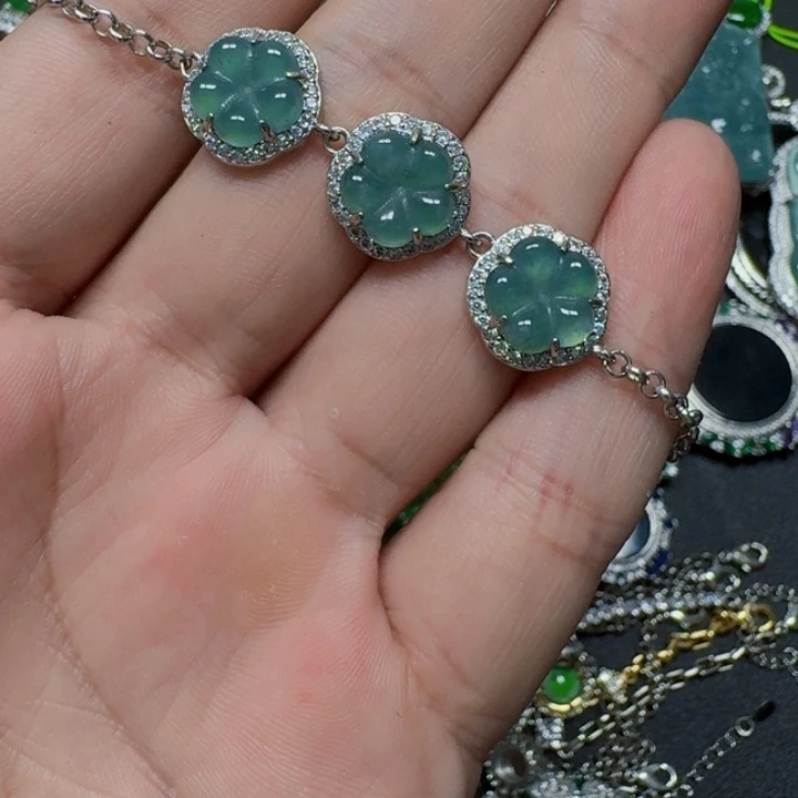 翡翠未镶嵌项圈天然A货翡翠放漏