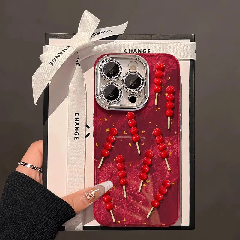 糖葫芦公仔适用苹果16pro手机壳本命年新女款小众全包镜头高级感