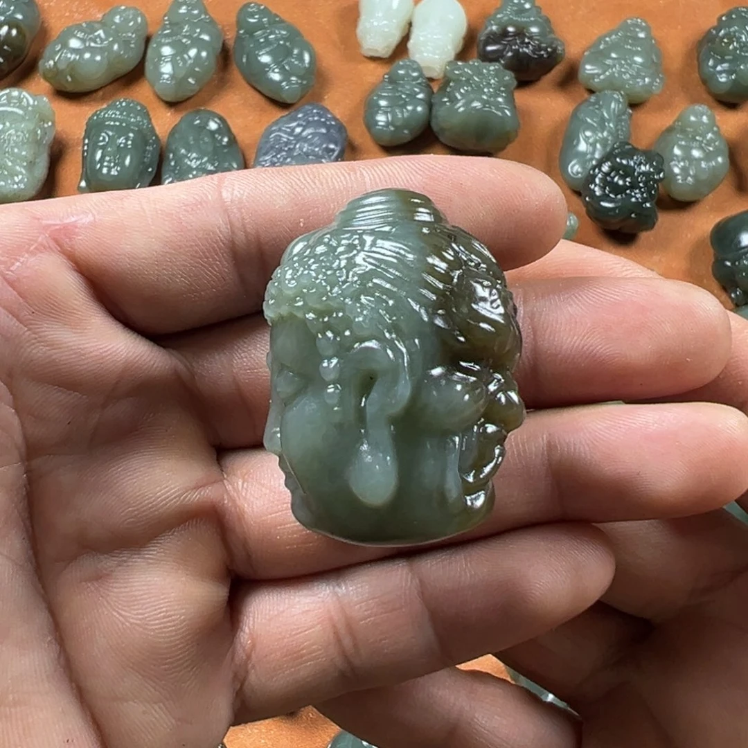 和田玉（糖玉）未镶嵌颈饰