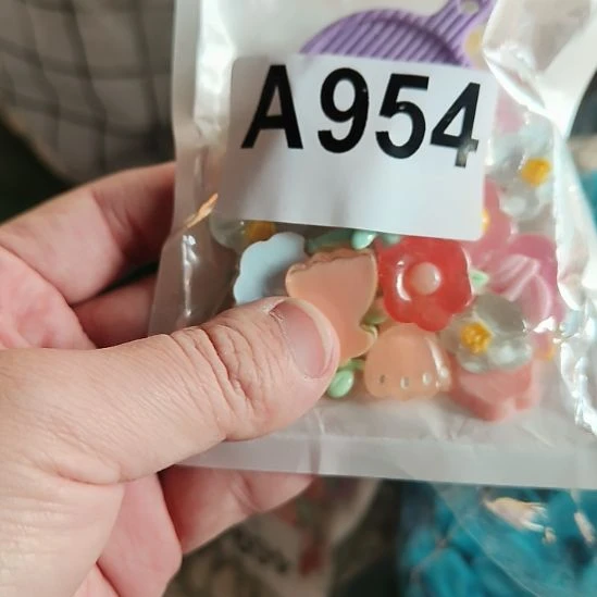 琥***珀954%888888888888888