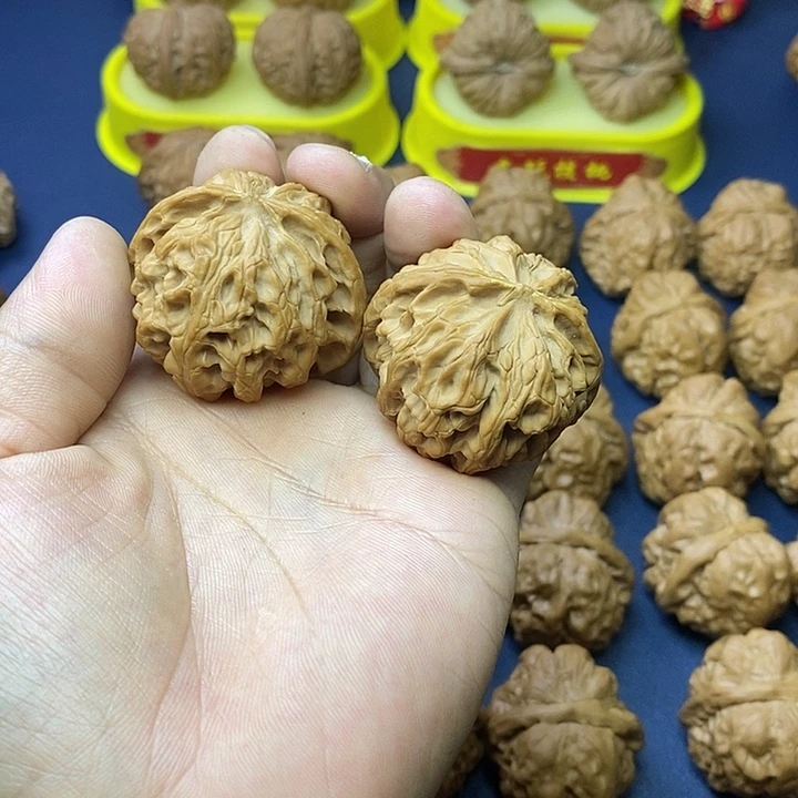 文玩核桃把件苹果