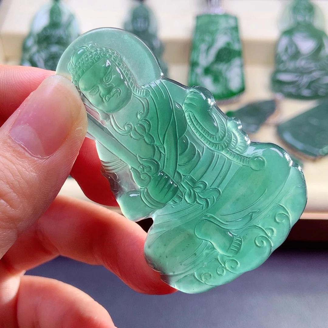 【闪购商品】颈饰未镶嵌翡翠天然