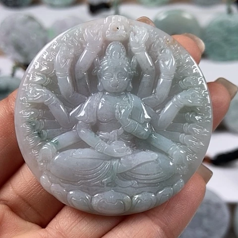 翡翠颈饰未镶嵌千手观音福利