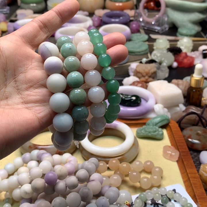 石英岩玉未镶嵌4条手串