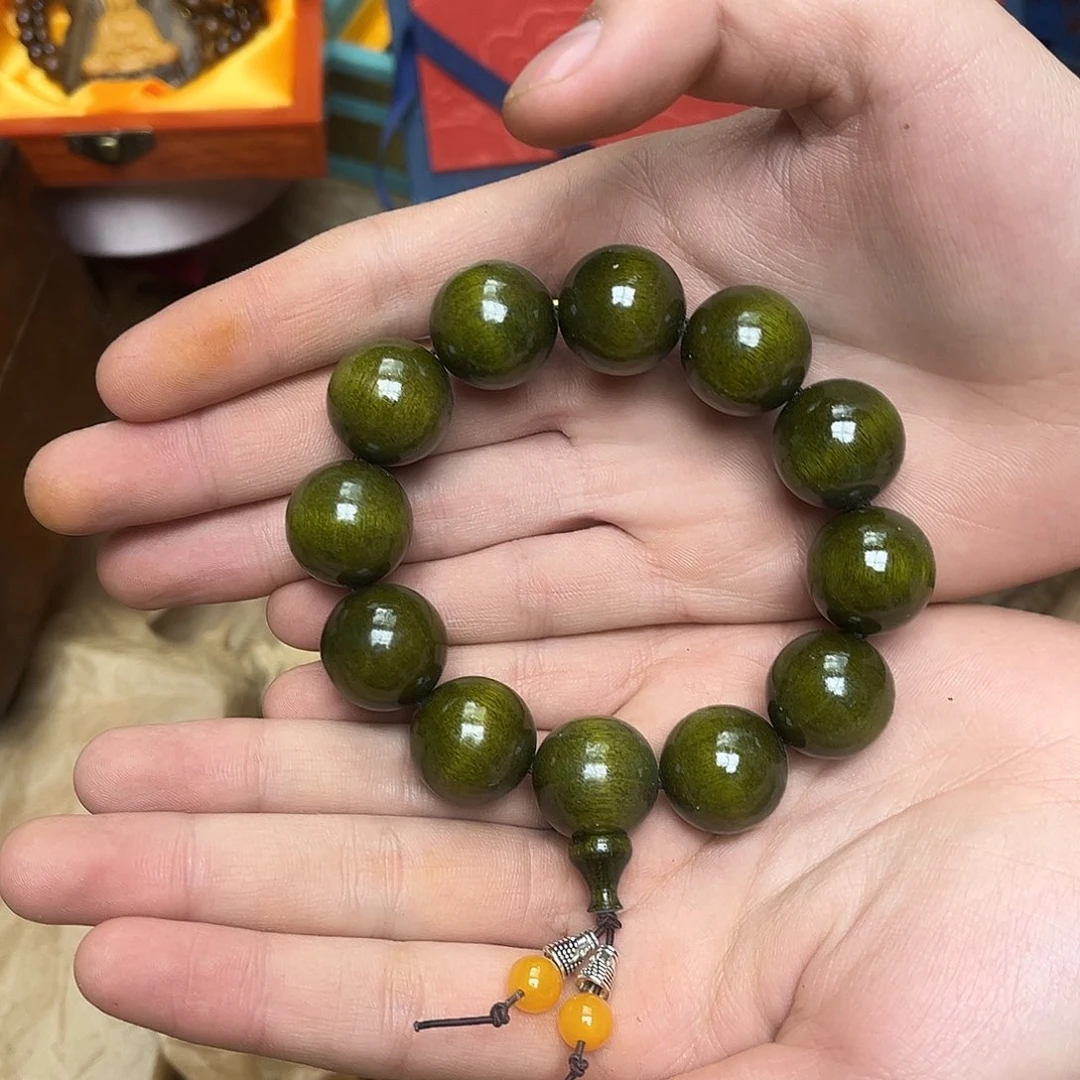 大叶紫檀（黑酸枝木类）