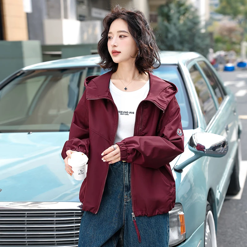 春秋季外套女款冲锋衣新款爆小个子夹克登山服户外软壳薄款8819