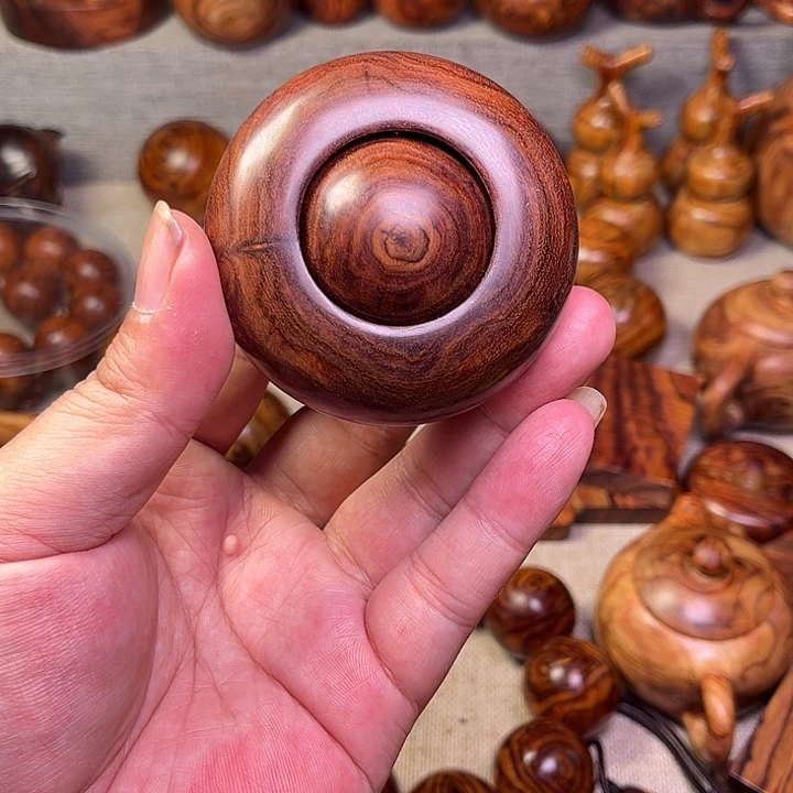 黄花梨/降香黄檀海南黄花梨油梨工艺品
