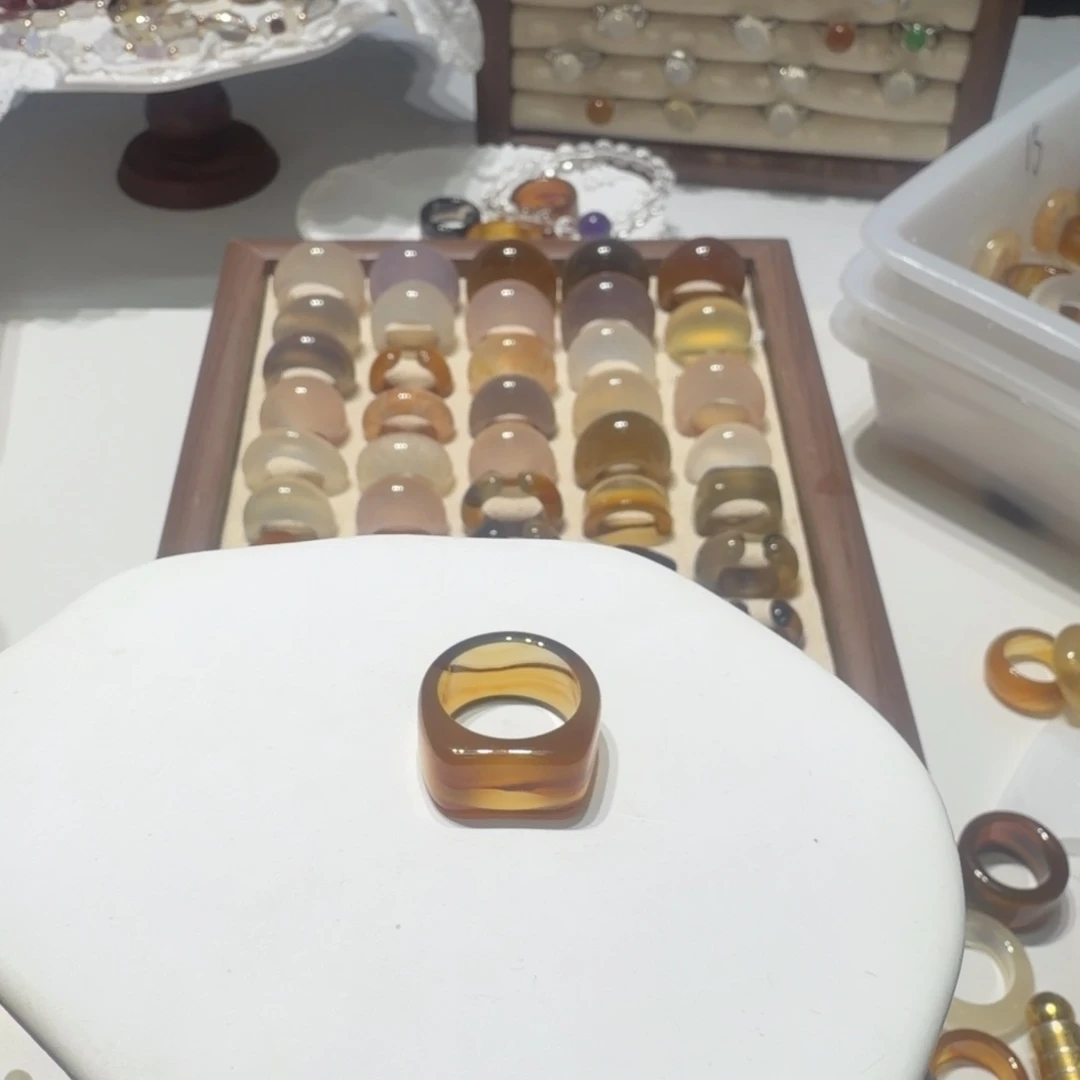 比***卜玛瑙/玉髓合金戒指港13/14