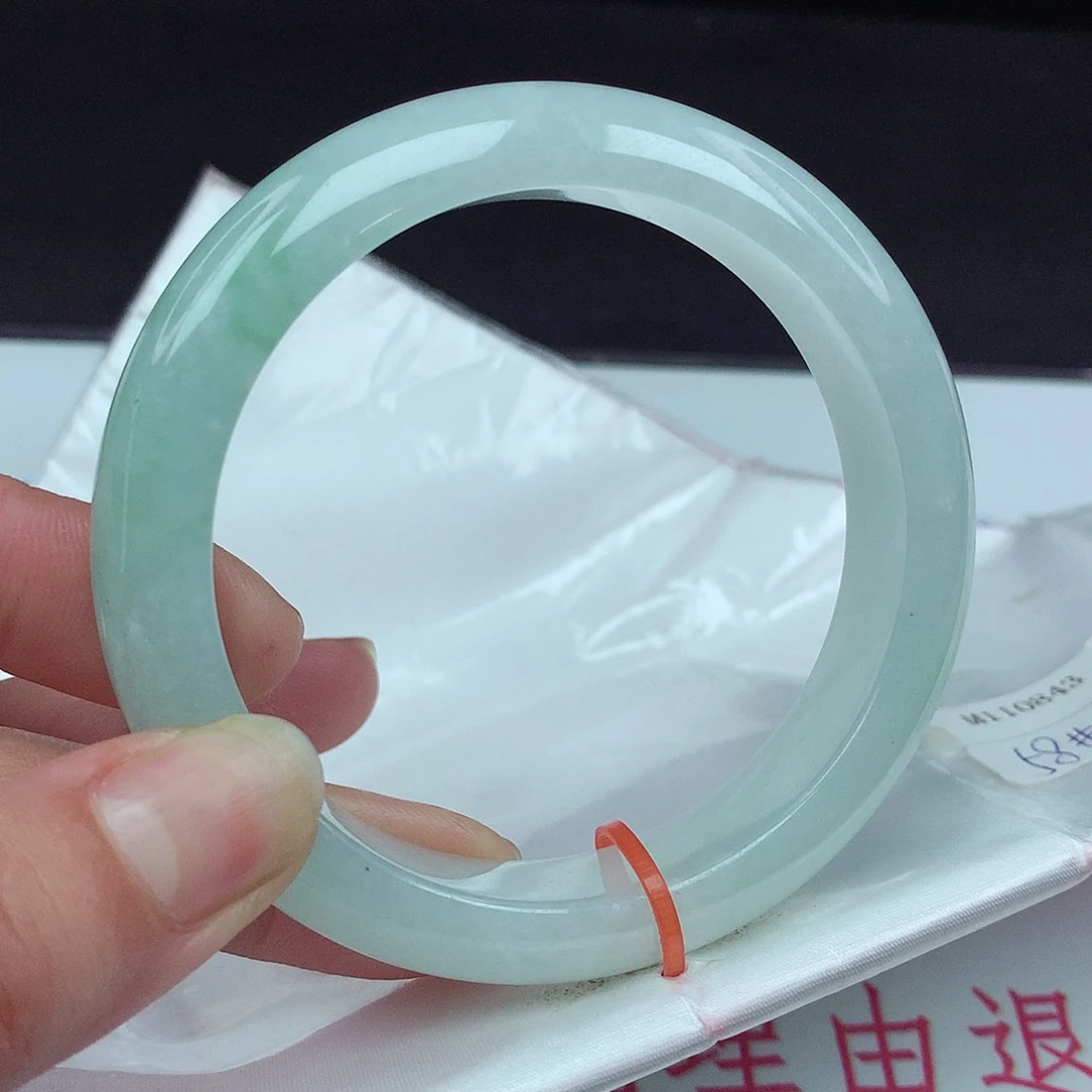 翡翠手镯未镶嵌58圈843