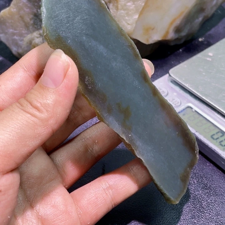未镶嵌和田玉珠宝半成品