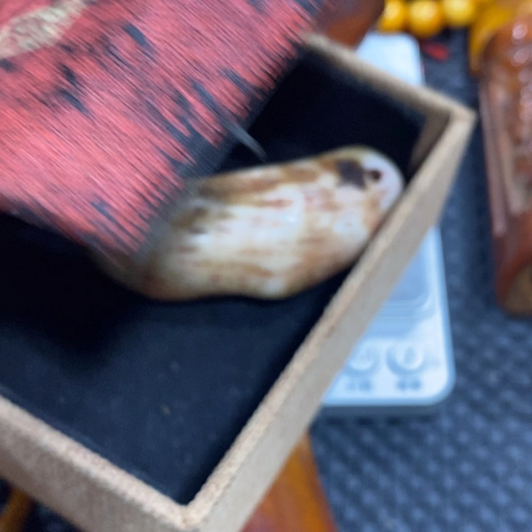滴血莲花菩提吊坠