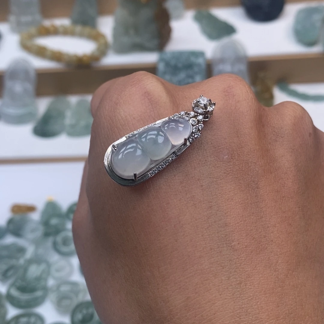 翡翠未镶嵌手链天然a货翡翠51