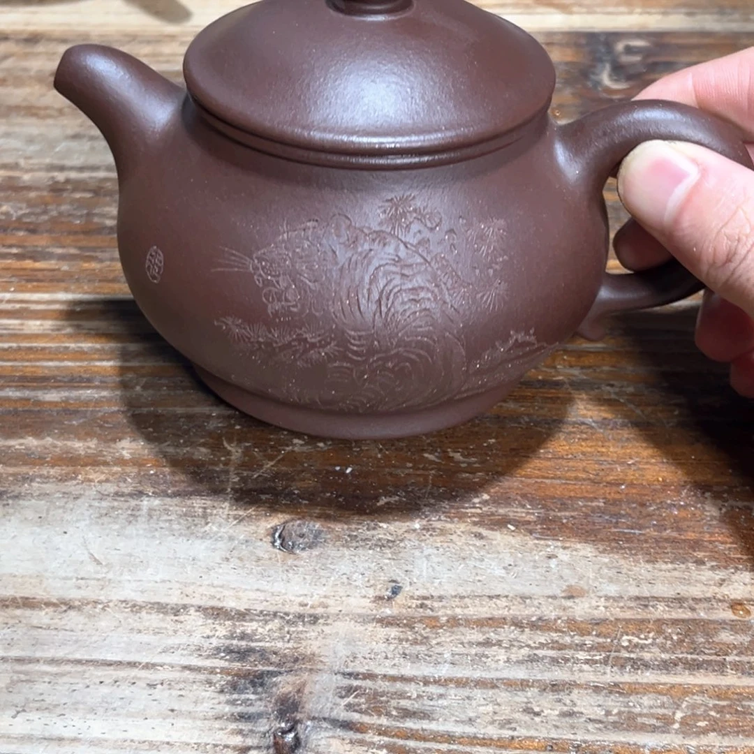 紫砂茶壶紫砂的味道很