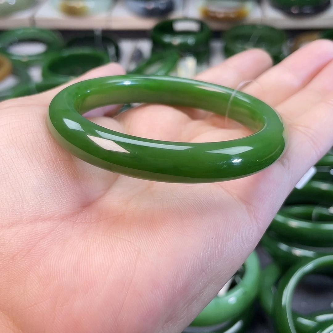 和田玉（碧玉）手镯未镶嵌
