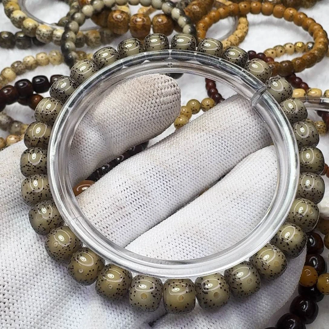 吊坠星月菩提87通体冰糖